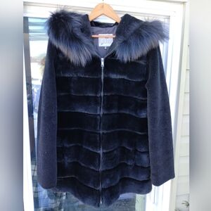 Blue Duck Black Fur Down Teddy Jacket Medium